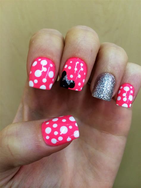 Disney Minnie Mouse Nails Disney World Nails Nail Art Disney Disney