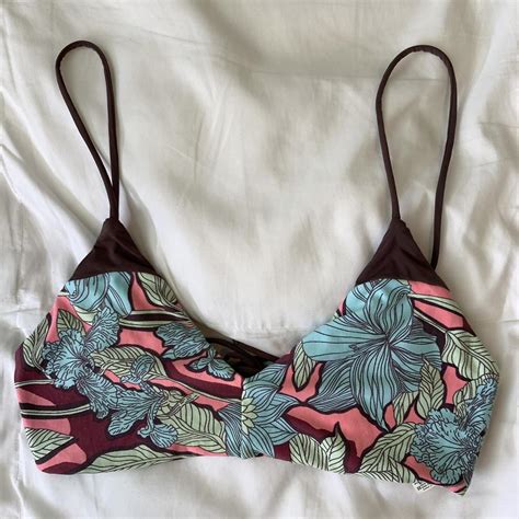 MAAJI REVERSIBLE BIKINI TOP Size Read XL But Maaji Depop