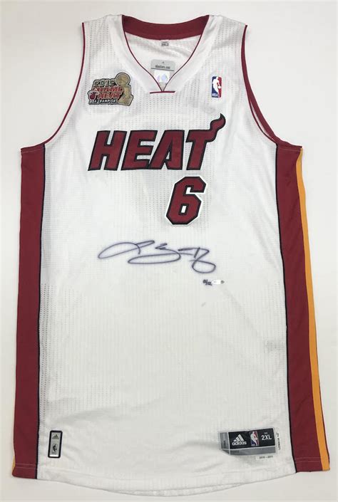 LeBron James Signed LE Heat 2012 NBA Champion Patch Jersey (UDA COA ...