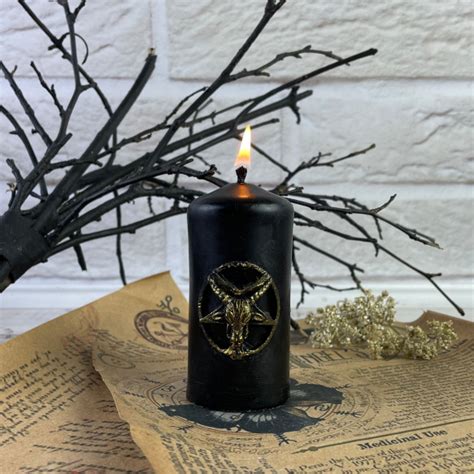 Восковая магическая свеча - Бафомет купить по низкой цене в магазине ...