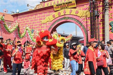 Kirab Ritual Umat Konghucu Tarik Wisatawan Pemkot Kediri Beri