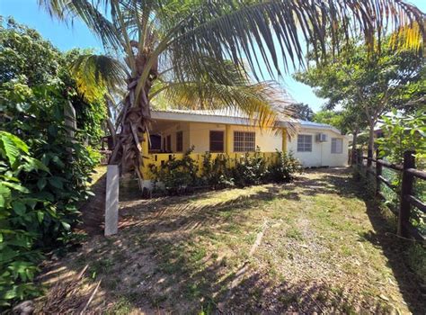 Paradise Street Placencia Stann Creek District House For Sale