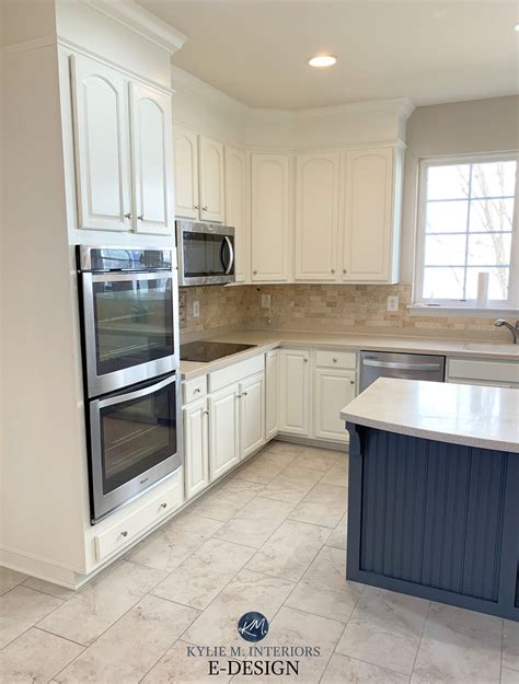 White Painted Oak Kitchen Cabinets