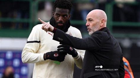 Fakta Menyeramkan AC Milan Dilumat Sassuolo 2 5 Di San Siro Rossoneri