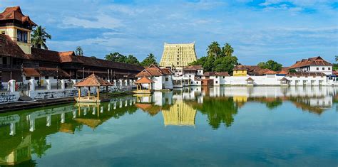 Major security lapse at Sri Padmanabha Swami Temple in Kerala; People from AP lit candles inside ...