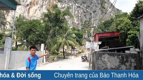 Sống bất an bên cạnh mỏ đá