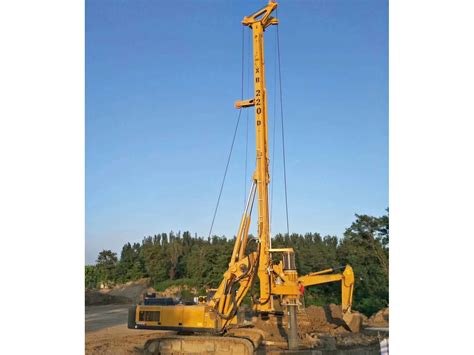 Xr E Rotary Drilling Rigs Machine Underground Construction Water Well