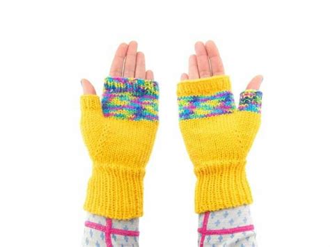 Handmade Yellow Gloves Women Fingerless