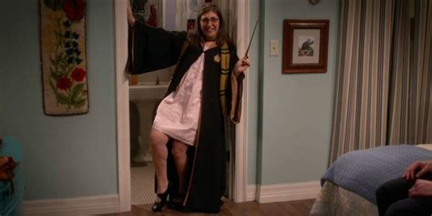 Amy Farrah Fowler S 10 Funniest Moments In The Big Bang Theory Ranked