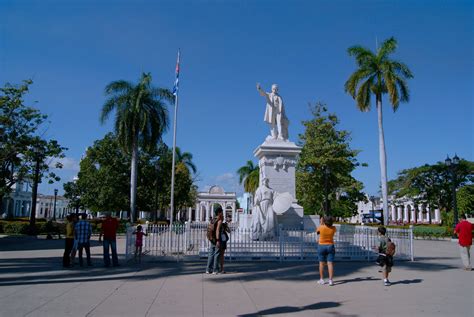 Cienfuegos Photos - Tripcarta