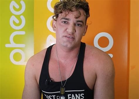 Lembra dele Jovem gay que rompeu a traqueia após sexo oral celebra cinco anos do episódio