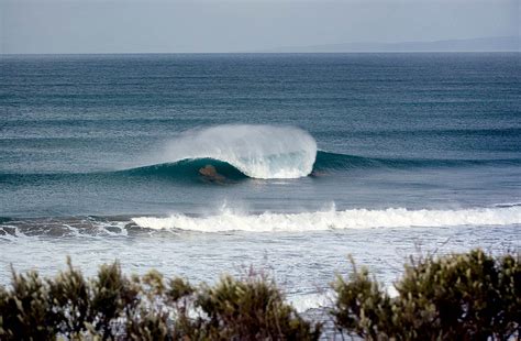 Bells Beach Heaven for Surfers - Gets Ready