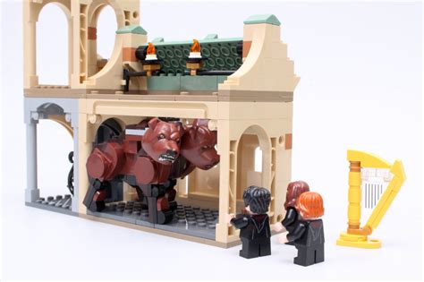 Lego Harry Potter Hogwarts Fluffy Encounter Review