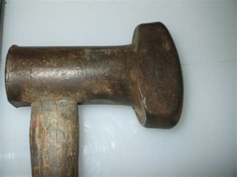 VINTAGE BLACKSMITH FARRIER FORMING HAMMER UNUSUAL Antique Price