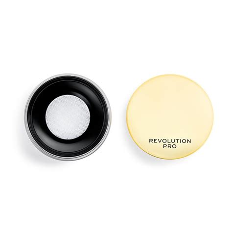 Пудра рассыпчатая Revolution PRO Hydra Matte Translucent Setting Powder ...