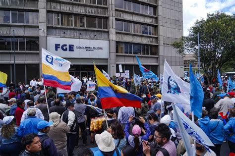 Luisa González presentó denuncia en la Fiscalía por presunto intento de