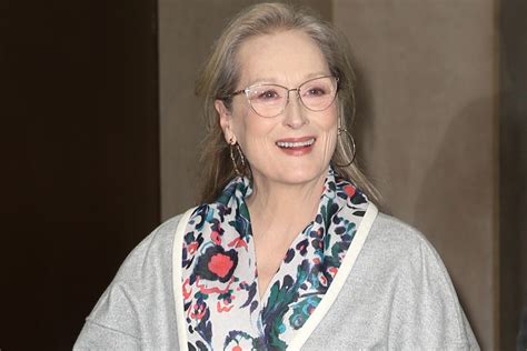 Meryl Streep Wows in Floral Trim Coat & Red Velvet Scalloped Pumps for ...