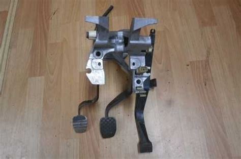 Педаль Блок педалей Audi 80 b3 1.8 л DZ 89 г/в Санкт-Петербург ...