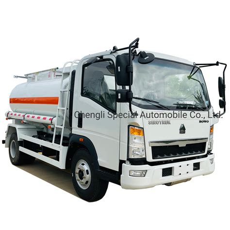 Sinotruk Howo Rhd Cbm Liter Oil Tank Truck Liter Fuel Tank