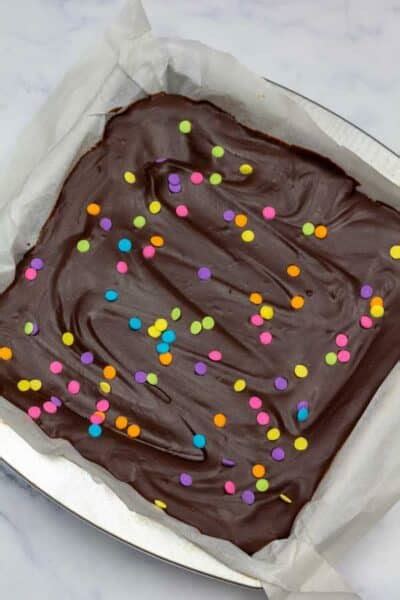 Homemade Cosmic Brownies: Easy & Fun Dessert