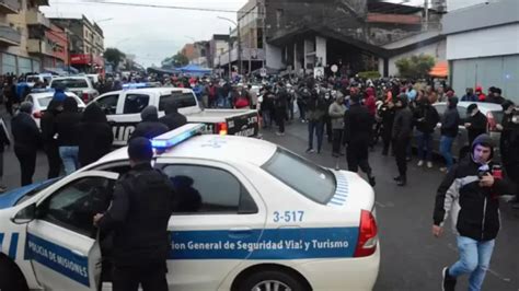 Misiones Hubo Acuerdo Y La Polic A Levant La Protesta Frente A Cano