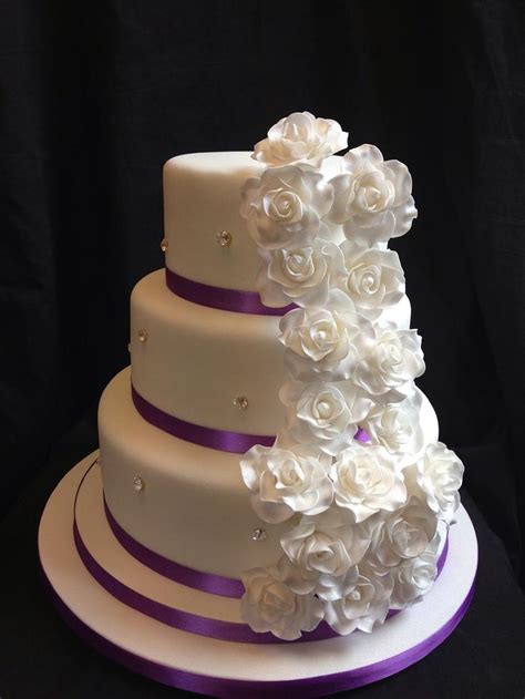 Sophia Decorated Cake By Campbells House Of Cakes Cakesdecor