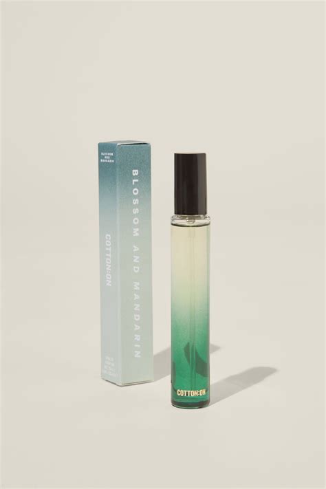 Moment Travel Perfume 15ML