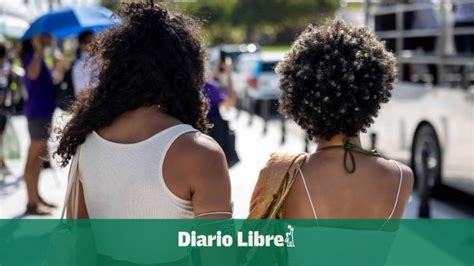 Puerto Rico prohíbe discriminación contra el afro y otros estilos