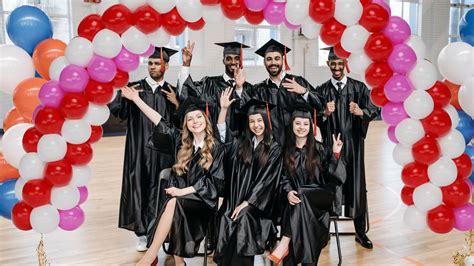 How To Make A Graduation Balloon Arch Steps And Guide