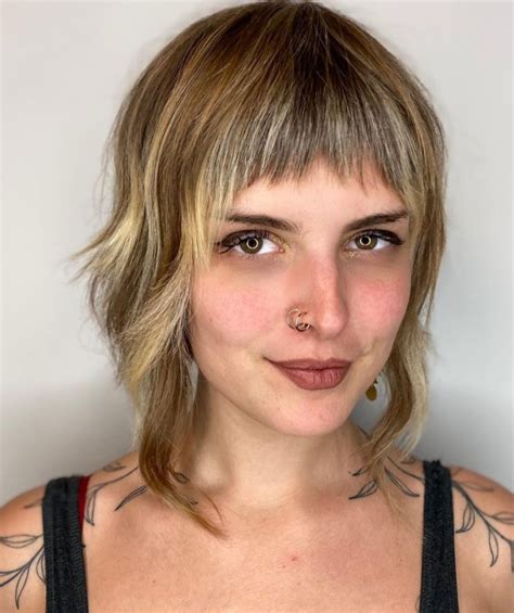 30 Trendiest Shaggy Bob Haircuts