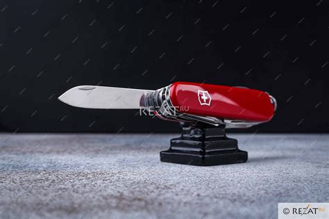 Швейцарский складной нож Victorinox Explorer 16 функций 7 см 1.6703 ...