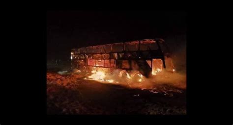 Tacna Pasajeros De Bus Se Salvan De Morir Calcinados Tras Incendio