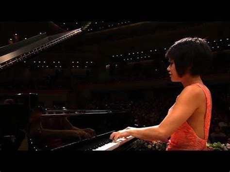 Yuja Wang: Chopin Piano Concerto No. 2 in F minor Op. 21 : r/YujaWang