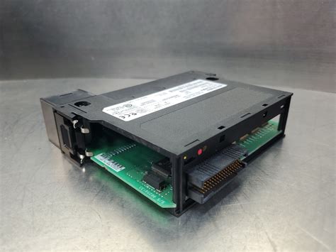 Allen Bradley Controllogix 1756 Ia16ia Fw Rev 25 Ac Input Module