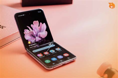 Samsung Flip Terbaru Smartphone Canggih Modern Masa Kini