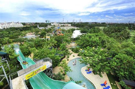 Waterboom Pantai Indah Kapuk Travalink Tours Bandung