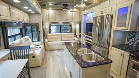 Luxury Fifth Wheel Campers Thatll Blow Your Mind