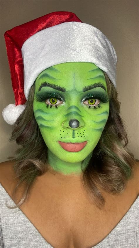 Grinch Makeup Look | Makeup looks, Makeup, Carnival face paint