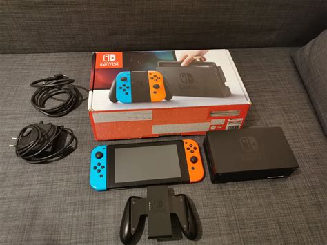 Konsola Nintendo Switch V1 CFW bdb stan Poznań Łacina OLX pl