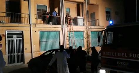 Principio Di Incendio All Ospedale Civile Di Ragusa