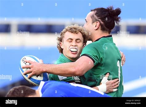 James Lowe Rugby Hi Res Stock Photography And Images Alamy