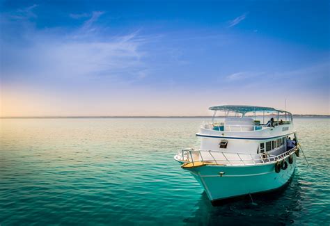 Things To Bring On A Boating Trip The Florida Mariner