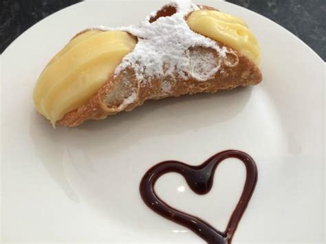 THE ITALIAN CAKE SHOP & COFFEE, The Entrance - Menu, Prices & Restaurant Reviews - Tripadvisor