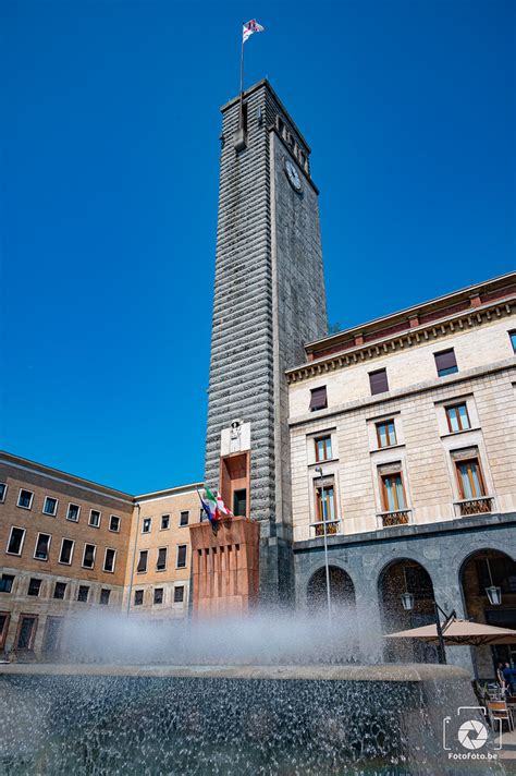 Met La Torre Civica Gebouwd Tussen En Met Fa Flickr