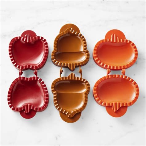 Williams Sonoma Hand Pie Molds Set Of 3 Williams Sonoma