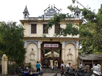 Sankat Mochan Hanuman Temple Varanasi, Timings, History