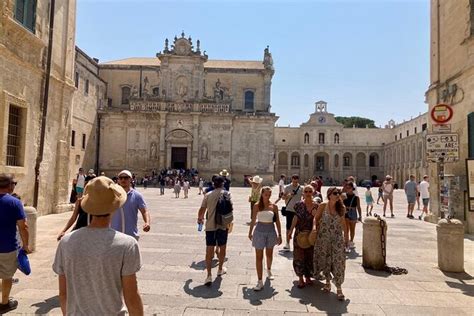 Discovering Lecce, city of Baroque art 2024