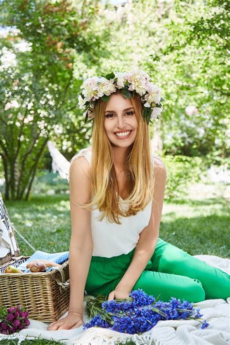 Sourire Heureux De Style De Vie De Belle Femme Blonde Sexy Vacances F Photo Stock Image Du