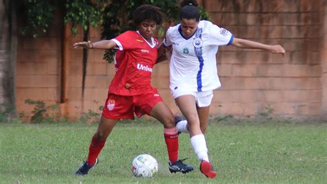 Campeonato Capixaba Feminino Vila Nova Faz No S O Geraldo E