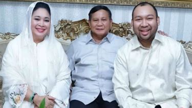 Kisah Cinta Prabowo Subianto dan Titiek Soeharto yang Jarang Diketahui